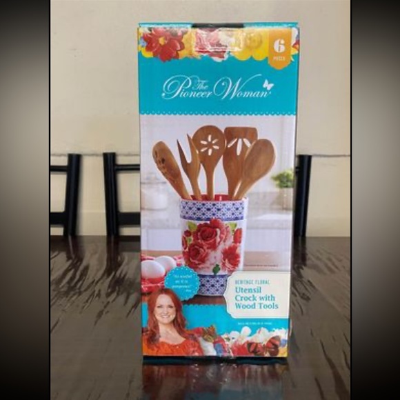 The Pioneer Woman 6-Piece Utensil Crock with Wood Tools - Picture 2 of 10